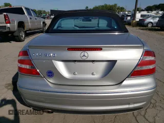 2005 Mercedes-Benz CLK 500 with VIN WDBTK75G45T048451, listed as a Copart auction lot 71526504 with 112,668 mi miles and Salvage Title. Bid and sale history available at DreamBid. Image 6.