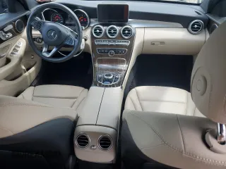 2018 Mercedes-Benz C 300 с VIN 55SWF4KB2JU281119, выставлен на аукционе Copart как лот 61462405 с пробегом 47 381 миль миль и Списание • Salvage title. История ставок и продаж доступна на DreamBid. Изображение 8.