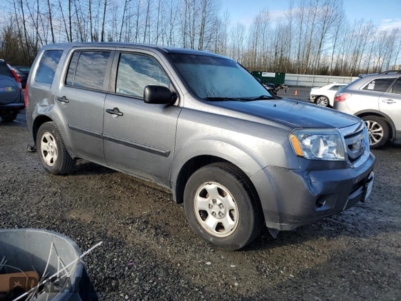 2010 Honda Pilot LX z VIN 5FNYF3H27AB010925, wystawiony jako Copart lot #50592205 z przebiegiem 87 506 mil mil oraz Szkoda całkowita • Salvage title. Historia ofert i sprzedaży dostępna na DreamBid. Obrazek 4.