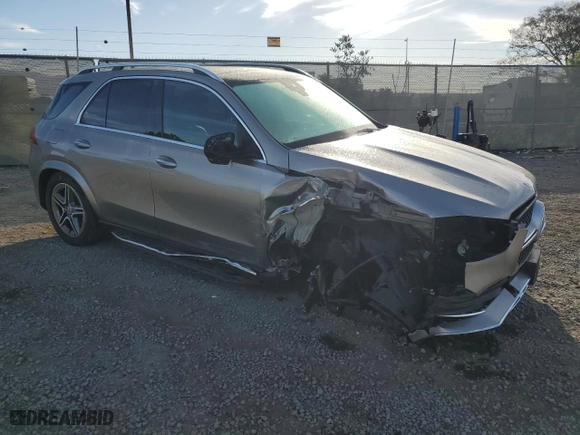 2020 Mercedes-Benz GLE with VIN 4JGFB4JB5LA238996, listed as a Copart auction lot 47248725 with 52,871 mi miles and Salvage Title. Bid and sale history available at carsss.com. Image 4.
