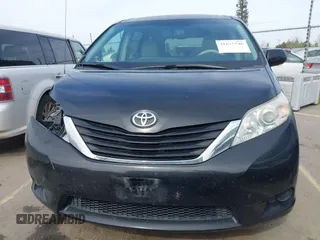 2012 Toyota Sienna LE with VIN 5TDJK3DC0CS037989, listed as a IAAI auction lot 41622546 with 165,363 mi miles. Bid and sale history available at carsss.com. Image 13.