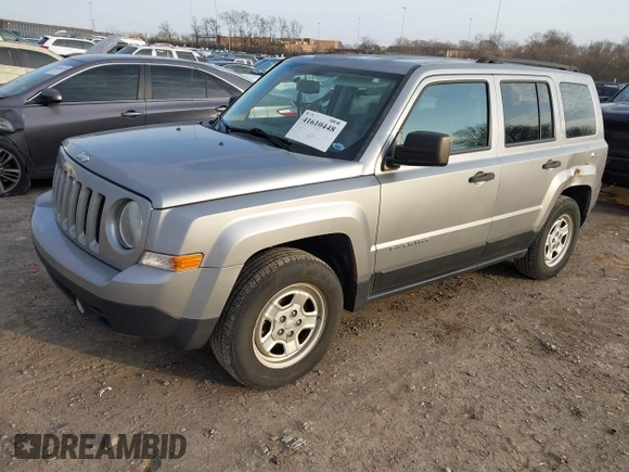 2017 Jeep Patriot Sport with VIN 1C4NJPBA4HD118509, listed as a IAAI auction lot 41610448 with 98,970 mi miles. Bid and sale history available at carsss.com. Image 17.