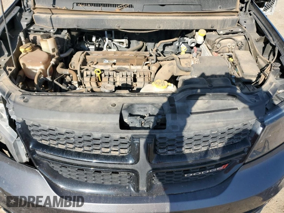 2019 Dodge Journey Crossroad with VIN 3C4PDCGB1KT841164, listed as a Copart auction lot 87814655 with 107,589 mi miles and Salvage Title. Bid and sale history available at DreamBid. Image 13.