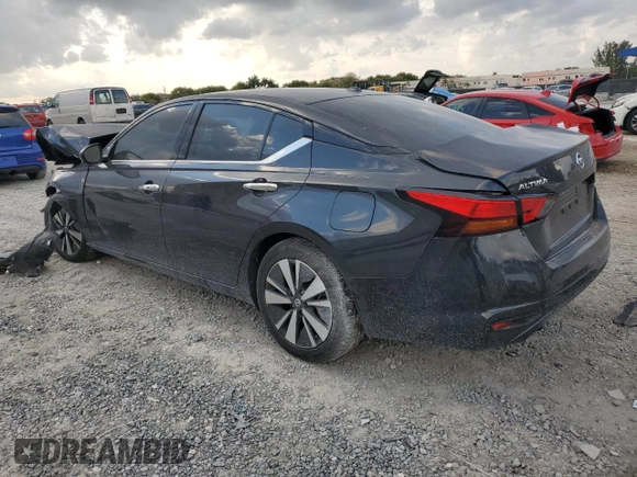 2020 Nissan Altima SV с VIN 1N4BL4DV3LC133034, выставлен на аукционе Copart как лот 47976615 с пробегом 26 544 миль миль и На запчасти • Non repairable. История ставок и продаж доступна на DreamBid. Изображение 2.