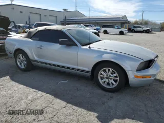 2007 Ford Mustang Deluxe with VIN 1ZVFT84N875363419, listed as a Copart auction lot 45342325 with 118,453 mi miles and Salvage Title. Bid and sale history available at carsss.com. Image 4.