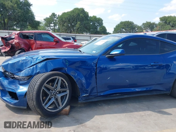 2024 Ford Mustang EcoBoost с VIN 1FA6P8TH0R5142067, выставлен на аукционе IAAI как лот 42338104 с пробегом 7 179 миль миль и . История ставок и продаж доступна на DreamBid. Изображение 6.