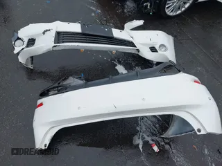 2013 Lexus GS 350 с VIN JTHCE1BL2D5005655, выставлен на аукционе IAAI как лот 42729264 с пробегом 105 638 миль миль и . История ставок и продаж доступна на DreamBid. Изображение 18.