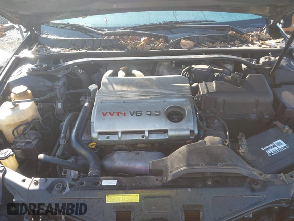 2004 Toyota Solara SE with VIN 4T1FA38P94U028268, listed as a IAAI auction lot 41233979 with 248,965 mi miles and . Bid and sale history available at carsss.com. Image 10.