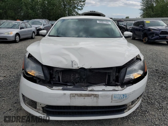 2013 Volkswagen Passat SE z VIN 1VWBP7A36DC140948, wystawiony jako Copart lot #59081705 z przebiegiem 139 320 mil mil oraz Szkoda całkowita • Salvage title. Historia ofert i sprzedaży dostępna na DreamBid. Obrazek 6.