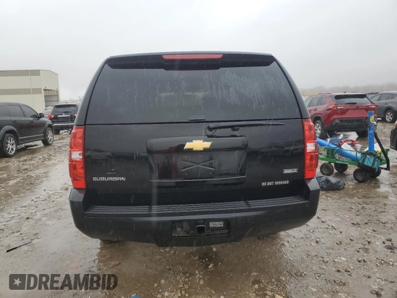 2010 Chevrolet Suburban LS with VIN 1GNUKHE37AR202562, listed as a Copart auction lot 47795755 with 445,593 mi miles and Clean title. Bid and sale history available at DreamBid. Image 6.