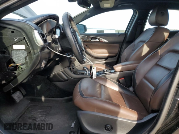 2018 Infiniti QX30 Luxury with VIN SJKCH5CR1JA044207, listed as a Copart auction lot 45310345 with Not provided miles and Salvage title. Bid and sale history available at DreamBid. Image 7.