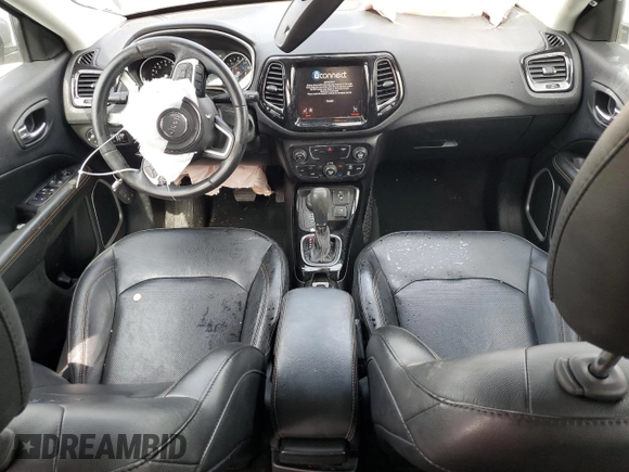 2020 Jeep Compass High Altitude с VIN 3C4NJDCB1LT128083, выставлен на аукционе Copart как лот 52598055 с пробегом 46 390 миль миль и Списание • Salvage title. История ставок и продаж доступна на DreamBid. Изображение 8.