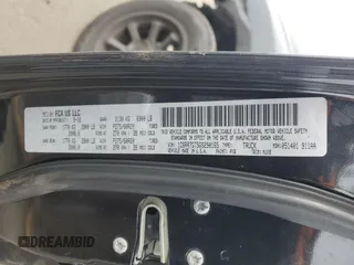 2016 Ram 1500 Outdoorsman z VIN 1C6RR7GT5GS290165, wystawiony jako Copart lot #44628465 z przebiegiem 133 797 mil mil oraz Szkoda całkowita • Salvage title. Historia ofert i sprzedaży dostępna na DreamBid. Obrazek 13.