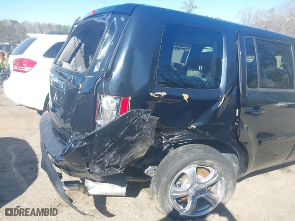 2013 Honda Pilot EX-L with VIN 5FNYF3H56DB003611, listed as a IAAI auction lot 41485817 with 176,648 mi miles. Bid and sale history available at carsss.com. Image 6.