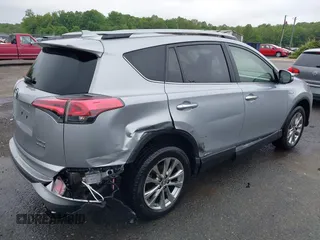 2017 Toyota RAV4 Limited z VIN JTMDJREV0HD140223, wystawiony jako IAAI lot #42192770 z przebiegiem 67 377 mil mil oraz . Historia ofert i sprzedaży dostępna na DreamBid. Obrazek 6.