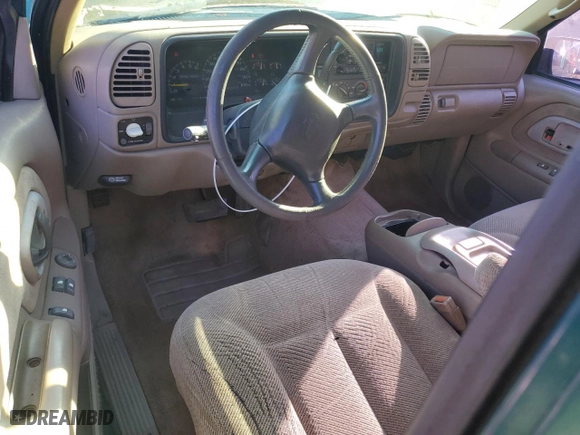 1998 Chevrolet C/K 1500 with VIN 1GCEC19R0WR105145, listed as a Copart auction lot 43625945 with NaN miles and Salvage Title. Bid and sale history available at carsss.com. Image 8.