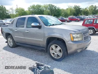 2009 Chevrolet Avalanche with VIN 3GNFK32Y69G232305, listed as a IAAI auction lot 42503367 with 224,911 mi miles and . Bid and sale history available at DreamBid. Image 1.
