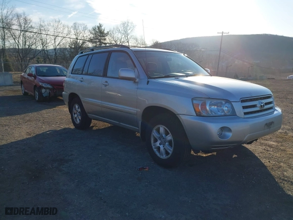 2004 Toyota Highlander with VIN JTEEP21A640022106, listed as a IAAI auction lot 41748682 with 184,488 mi miles. Bid and sale history available at carsss.com. Image 1.