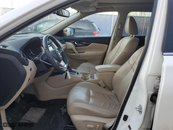 2019 Nissan Rogue SV with VIN 5N1AT2MV0KC763632, listed as a Copart auction lot 48463915 with 140,029 mi miles and Salvage Title. Bid and sale history available at carsss.com. Image 7.