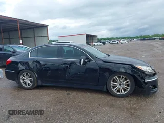 2013 Hyundai Genesis 3.8L z VIN KMHGC4DD9DU253791, wystawiony jako IAAI lot #42174577 z przebiegiem 162 259 mil mil oraz . Historia ofert i sprzedaży dostępna na DreamBid. Obrazek 13.
