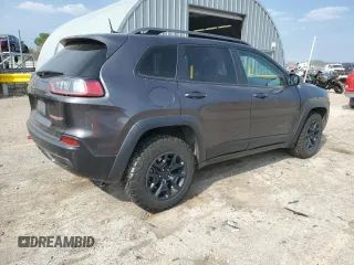2020 Jeep Cherokee Trailhawk Elite z VIN 1C4PJMBN1LD534178, wystawiony jako Copart lot #68252364 z przebiegiem 85 946 mil mil oraz Szkoda całkowita • Salvage title. Historia ofert i sprzedaży dostępna na DreamBid. Obrazek 3.