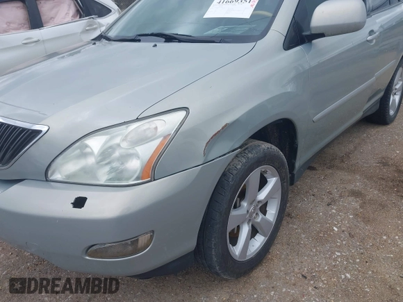 2007 Lexus RX 350 with VIN 2T2GK31U07C014696, listed as a IAAI auction lot 41669351 with 133,047 mi miles. Bid and sale history available at carsss.com. Image 17.