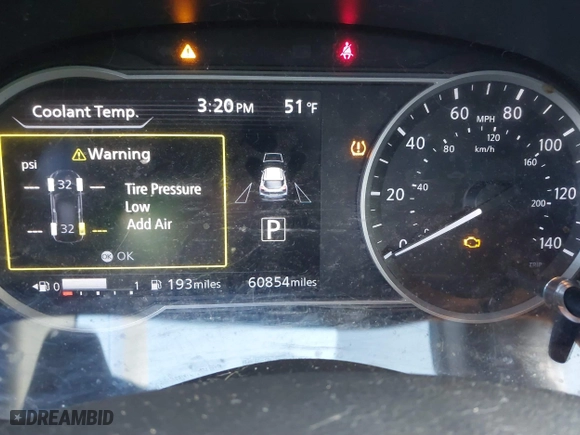 2018 Nissan Kicks SV with VIN 3N1CP5CU8JL518157, listed as a IAAI auction lot 41673778 with 60,854 mi miles. Bid and sale history available at carsss.com. Image 7.