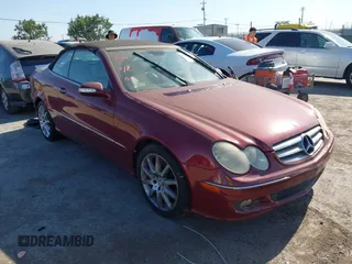 2007 Mercedes-Benz CLK 350 z VIN WDBTK56F97F229640, wystawiony jako IAAI lot #42655767 z przebiegiem 131 159 mil mil oraz . Historia ofert i sprzedaży dostępna na DreamBid. Obrazek 1.