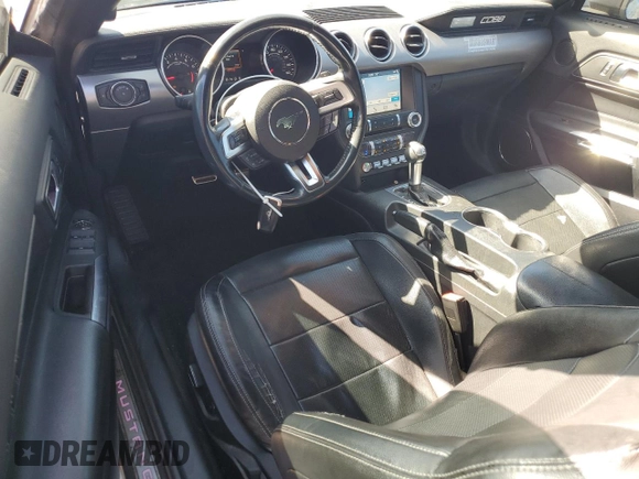 2018 Ford Mustang EcoBoost Premium z VIN 1FATP8UH4J5142658, wystawiony jako Copart lot #61258255 z przebiegiem 76 531 mil mil oraz Szkoda całkowita • Salvage title. Historia ofert i sprzedaży dostępna na DreamBid. Obrazek 8.