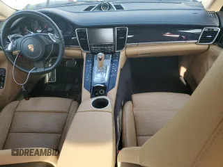 2015 Porsche Panamera 4 with VIN WP0AA2A74FL005704, listed as a Copart auction lot 52975975 with 72,167 mi miles and Salvage Title. Bid and sale history available at DreamBid. Image 8.