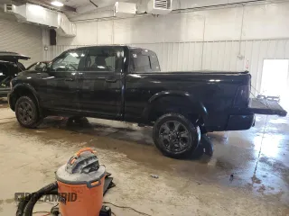 2015 Ram 2500 Laramie with VIN 3C6UR5FJ6FG537844, listed as a Copart auction lot 73176824 with 167,203 mi miles and Clean Title. Bid and sale history available at carsss.com. Image 2.
