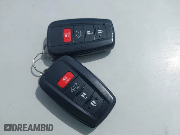 2022 Toyota Highlander XLE z VIN 5TDGZRBH3NS587245, wystawiony jako IAAI lot #42146453 z przebiegiem 74 909 mil mil oraz . Historia ofert i sprzedaży dostępna na DreamBid. Obrazek 11.