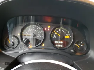 2016 Jeep Patriot Latitude z VIN 1C4NJRFB6GD500473, wystawiony jako Copart lot #54209335 z przebiegiem 157 945 mil mil oraz Szkoda całkowita • Salvage title. Historia ofert i sprzedaży dostępna na DreamBid. Obrazek 9.