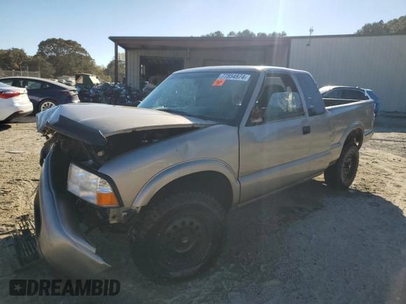 2000 GMC Sonoma SLS with VIN 1GTDT19W8Y8172036, listed as a Copart auction lot 77854974 with Not Provided miles and Salvage Title. Bid and sale history available at DreamBid. Image 1.