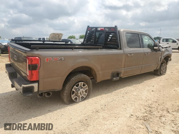 2023 Ford F-350 XL z VIN 1FT8W3BM1PEC98851, wystawiony jako Copart lot #55077865 z przebiegiem 39 819 mil mil oraz Szkoda całkowita • Salvage title. Historia ofert i sprzedaży dostępna na DreamBid. Obrazek 3.