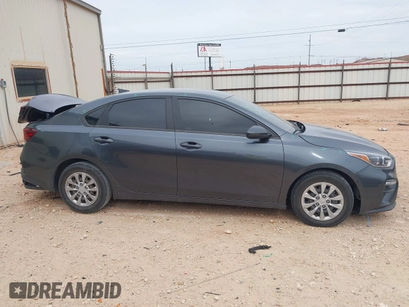 2020 Kia Forte LXS with VIN 3KPF24AD2LE223116, listed as a IAAI auction lot 41794476 with 86,365 mi miles. Bid and sale history available at carsss.com. Image 13.