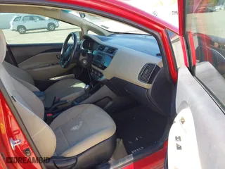 2016 Kia Rio EX with VIN KNADN4A31G6633713, listed as a IAAI auction lot 41822198 with 57,970 mi miles. Bid and sale history available at carsss.com. Image 5.