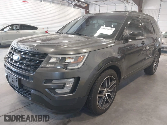 2016 Ford Explorer Sport with VIN 1FM5K8GT9GGB55500, listed as a IAAI auction lot 41981007 with 213,665 mi miles and . Bid and sale history available at carsss.com. Image 18.