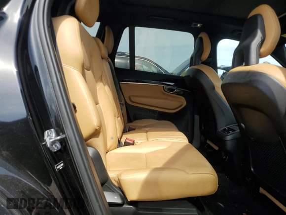 2018 Volvo XC90 Momentum z VIN YV4A22PK5J1209048, wystawiony jako Copart lot #52187925 z przebiegiem 90 909 mil mil oraz Szkody całkowita. Historia ofert i sprzedaży dostępna na DreamBid. Obrazek 10.