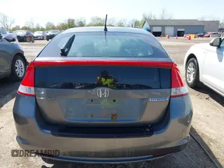 2010 Honda Insight EX with VIN JHMZE2H75AS008489, listed as a IAAI auction lot 42124780 with 226,100 mi miles and . Bid and sale history available at DreamBid. Image 17.