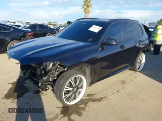 2024 BMW X5 xDrive40i z VIN 5UX23EU07R9V23529, wystawiony jako IAAI lot #41612999 z przebiegiem 18 886 mil mil oraz . Historia ofert i sprzedaży dostępna na DreamBid. Obrazek 23.