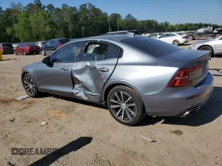 2021 Volvo S60 Momentum with VIN 7JR102FZ8MG112999, listed as a Copart auction lot 49596194 with 58,924 mi miles. Bid and sale history available at carsss.com. Image 2.