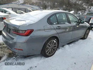 2023 BMW 3 Series 330i xDrive with VIN 3MW89FF04P8D24049, listed as a Copart auction lot 89016375 with 14,749 mi miles and Salvage Title. Bid and sale history available at carsss.com. Image 3.