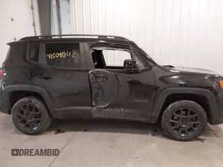 2020 Jeep Renegade Latitude z VIN ZACNJBBB4LPL51728, wystawiony jako IAAI lot #41509042 z przebiegiem 87 518 mil mil oraz . Historia ofert i sprzedaży dostępna na DreamBid. Obrazek 12.