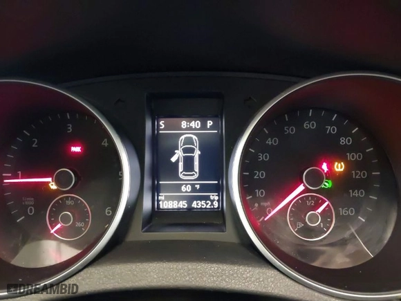 2014 Volkswagen Golf TDI w/Sunroof & Nav with VIN WVWDM7AJ1EW003984, listed as a IAAI auction lot 41650489 with 108,845 mi miles. Bid and sale history available at carsss.com. Image 7.
