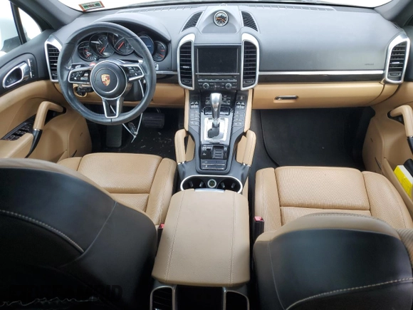 2015 Porsche Cayenne Diesel with VIN WP1AF2A22FLA32081, listed as a Copart auction lot 46645715 with 68,644 mi miles and Salvage title. Bid and sale history available at DreamBid. Image 8.