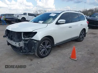 2019 Nissan Pathfinder S z VIN 5N1DR2MM5KC635874, wystawiony jako IAAI lot #41790147 z przebiegiem 97 710 mil mil oraz . Historia ofert i sprzedaży dostępna na DreamBid. Obrazek 18.