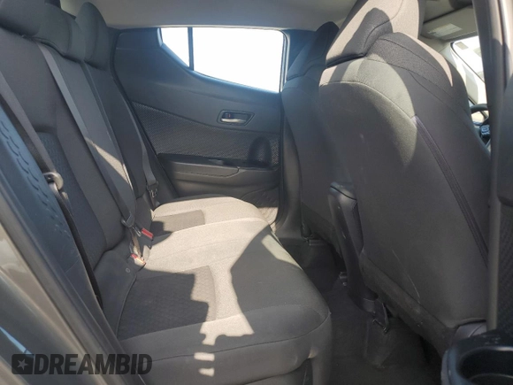 2021 Toyota C-HR LE z VIN NMTKHMBXXMR130792, wystawiony jako Copart lot #54854625 z przebiegiem 27 478 mil mil oraz Nie do naprawy • Non repairable. Historia ofert i sprzedaży dostępna na DreamBid. Obrazek 11.