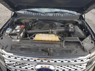 2018 Ford Expedition Platinum with VIN 1FMJU1LT6JEA19513, listed as a Copart auction lot 42180365 with 92,595 mi miles and Salvage Title. Bid and sale history available at carsss.com. Image 12.