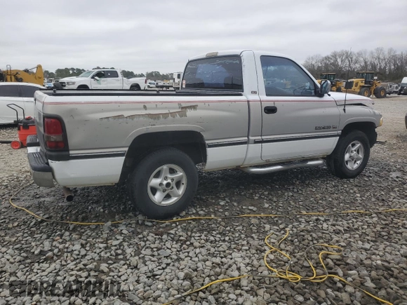 1997 Dodge 1500 z VIN 1B7HC16Y5VS131871, wystawiony jako Copart lot #44571695 z przebiegiem 236 195 mil mil oraz Szkoda całkowita • Salvage title. Historia ofert i sprzedaży dostępna na DreamBid. Obrazek 3.